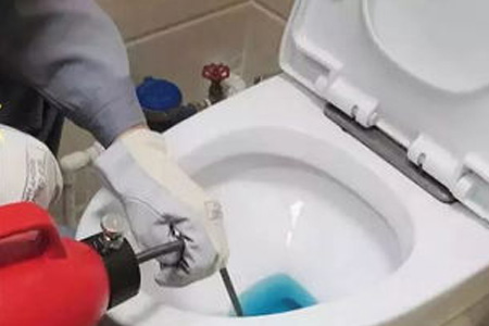 高压管道清洗多少钱,兰州七里河西湖厕所堵塞疏通剂-家用电动管道疏通器